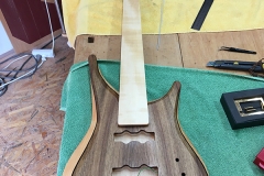 Bass zusammenbauen 1
