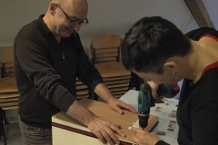 Cajon-Bau-Workshop | Schlagfläche anschrauben