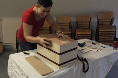 Cajon-Bau-Workshop | Kanten schleifen