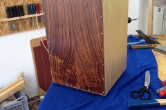 Cajon KlangEins, Cajon fertig, Ansicht von vorne