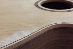 Cavaquinho bauen, Binding verputzt