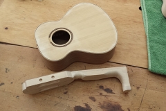 Cavaquinho bauen, Body und Hals