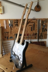 Double-Neck, Seiten-Ansicht