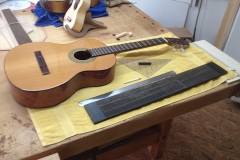 fretless guitar, klassische Gitarre vor dem Umbau