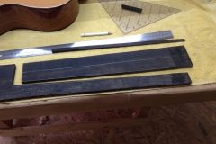 fretless guitar, Griffbrett grob ausgesägt