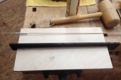 fretless guitar, neues Griffbrett erhält Markierungen