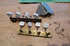 Mandoline restaurieren, demontierte Hardware