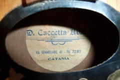 Mandoline restaurieren, eine Mandoline aus Catania, Sizilien