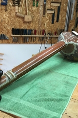 Tanpura, vor der Reparatur
