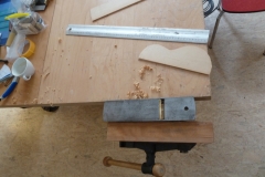 Ukulele bauen, Boden fügen