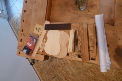 Ukulele bauen, Materialsammlung