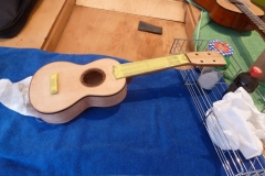 Ukulele bauen, Trocknen nach erstem Polierdurchgang