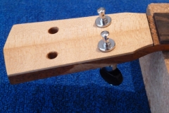 Ukulele bauen, Ukulelen-Mechanik eingebaut