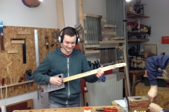 Cigarbox-Guitar, erstes Probespiel